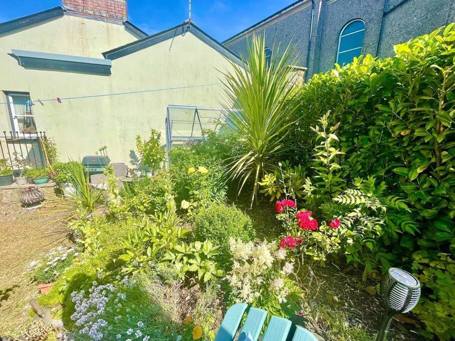 Cottage,Cinema Room,Log Burner Blaenavon المظهر الخارجي الصورة