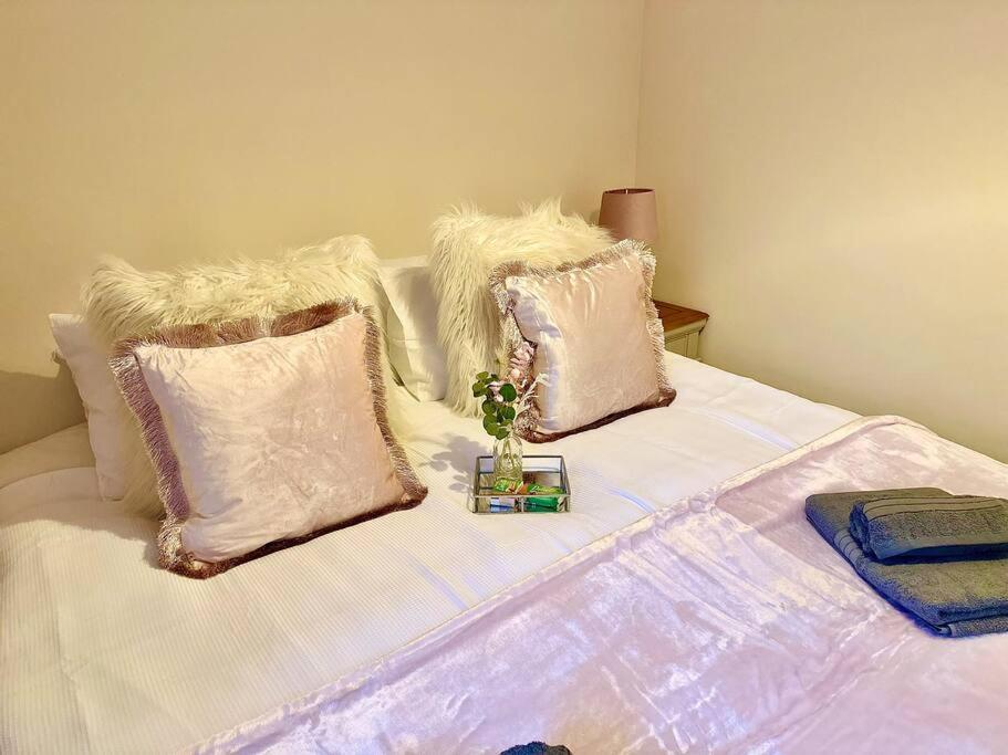 Cottage,Cinema Room,Log Burner Blaenavon المظهر الخارجي الصورة